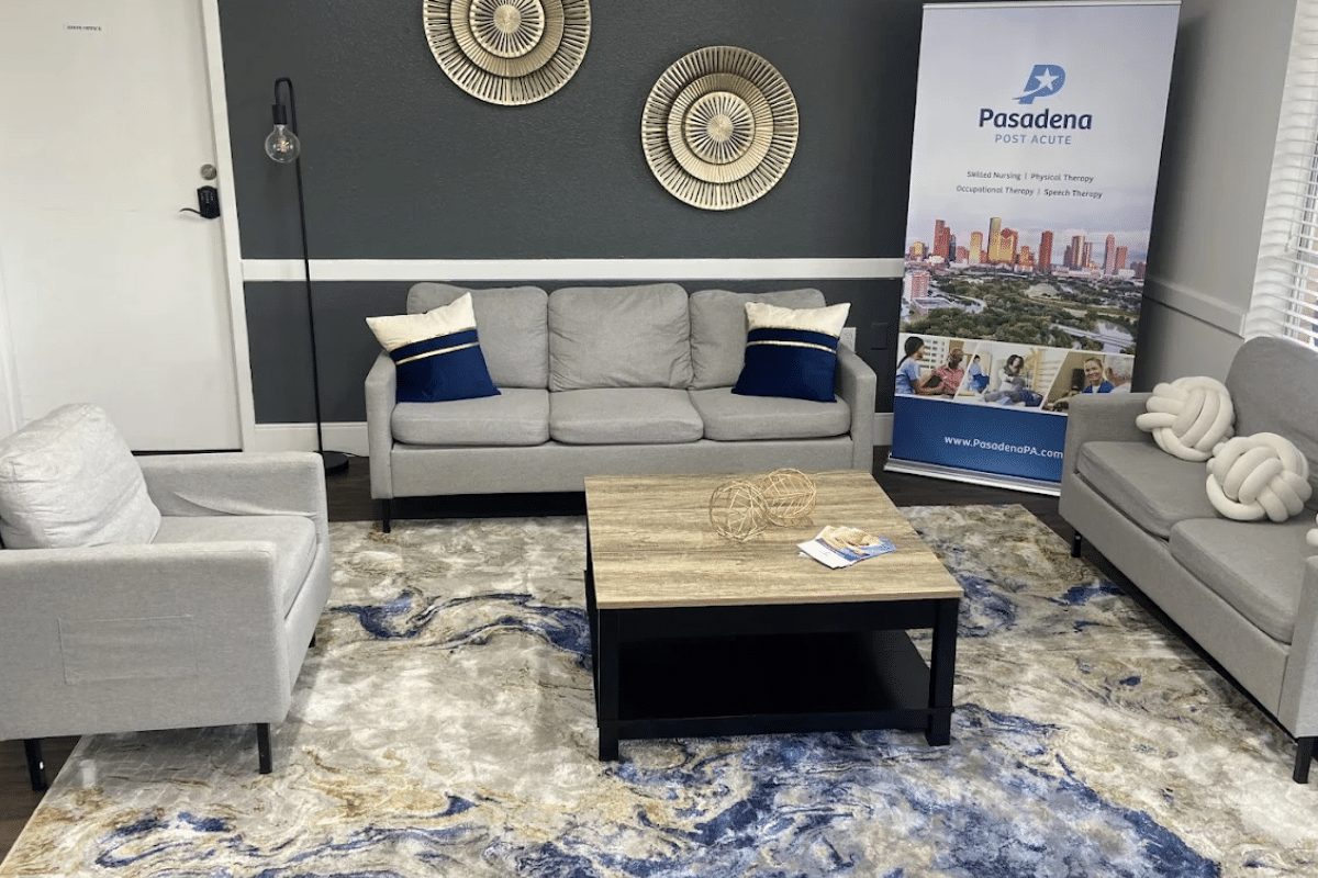 Pasadena Post Acute lobby